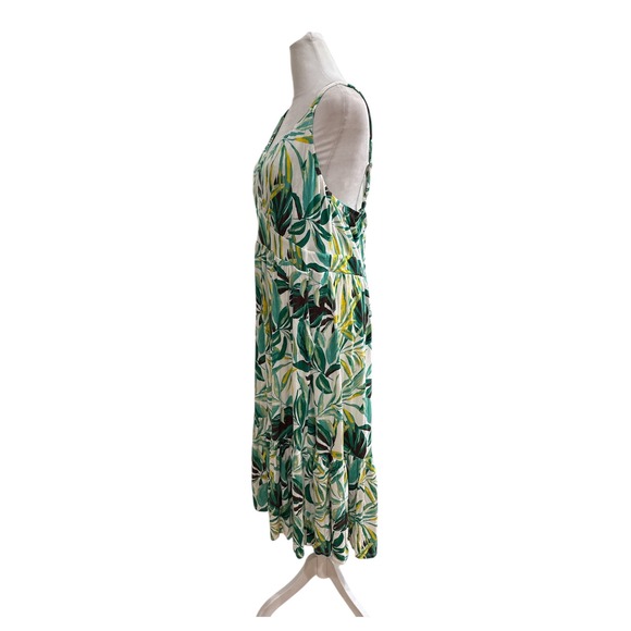Torrid Green Leaf Print Ruffle Hem Midi Dress in Painted Tropical Size 2 - Picture 5 of 8